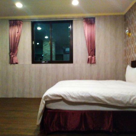 欣悅商務旅店 Hotel โถวเฟิน ภายนอก รูปภาพ