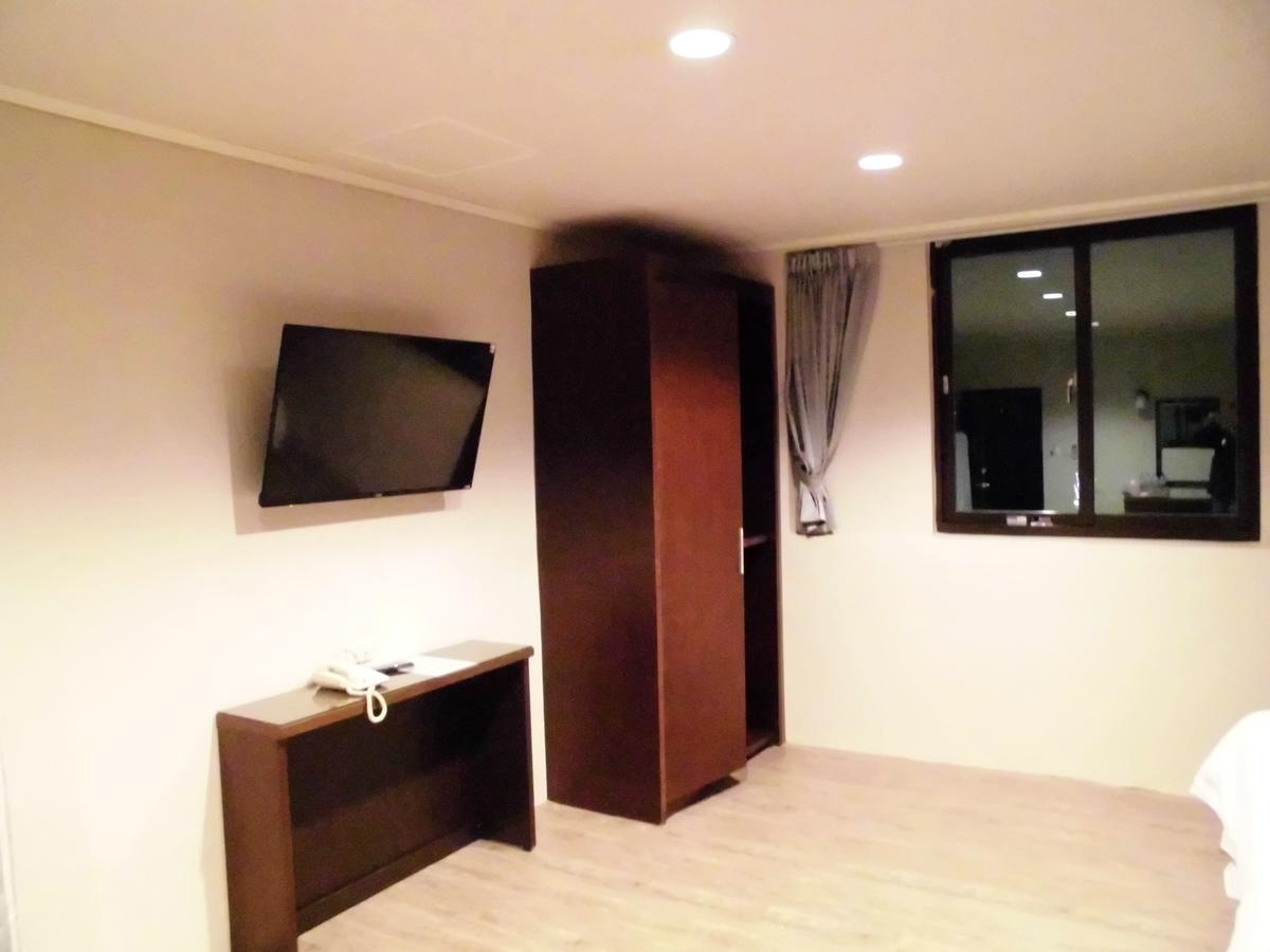 欣悅商務旅店 Hotel โถวเฟิน ภายนอก รูปภาพ