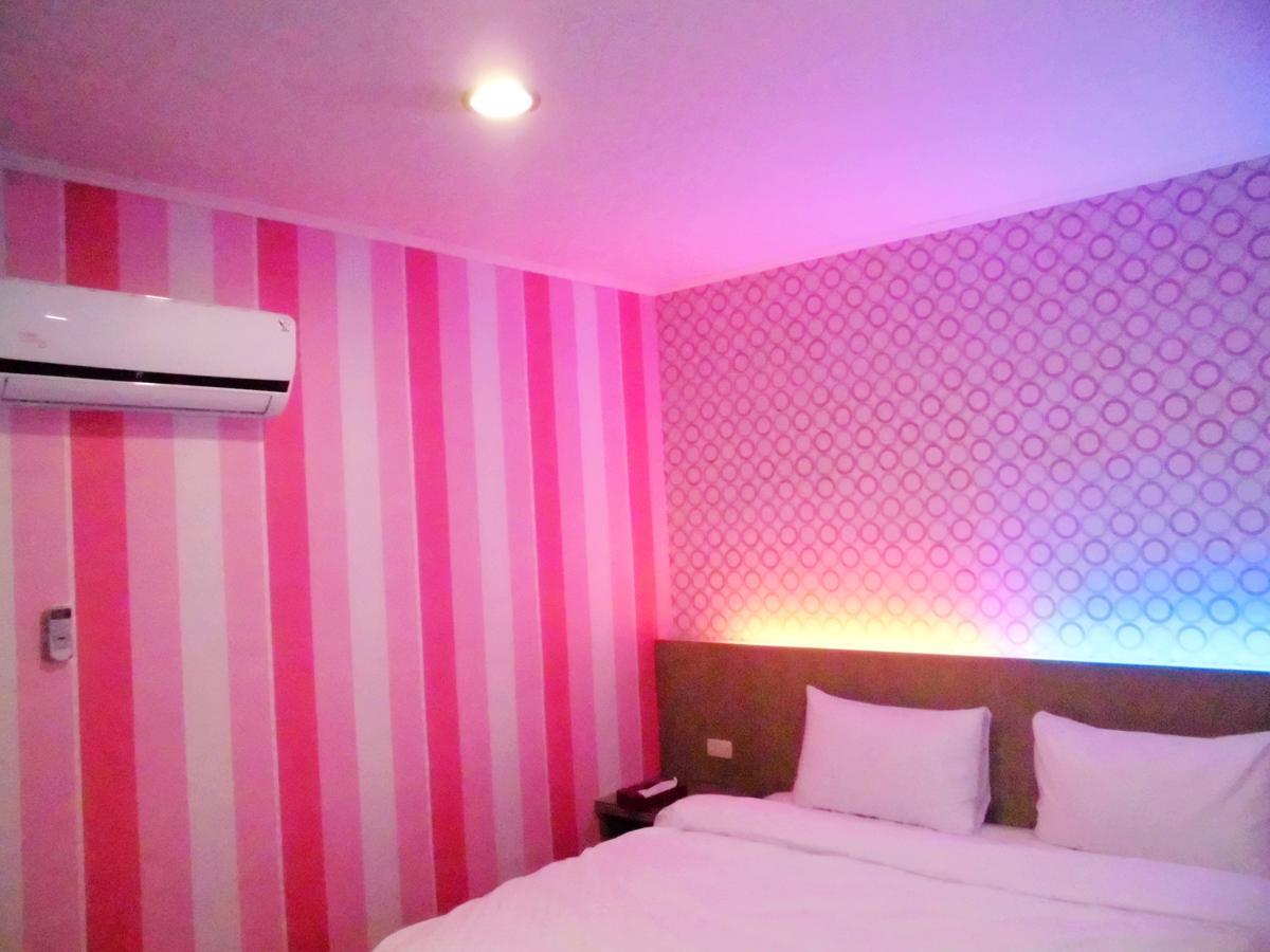 欣悅商務旅店 Hotel โถวเฟิน ภายนอก รูปภาพ