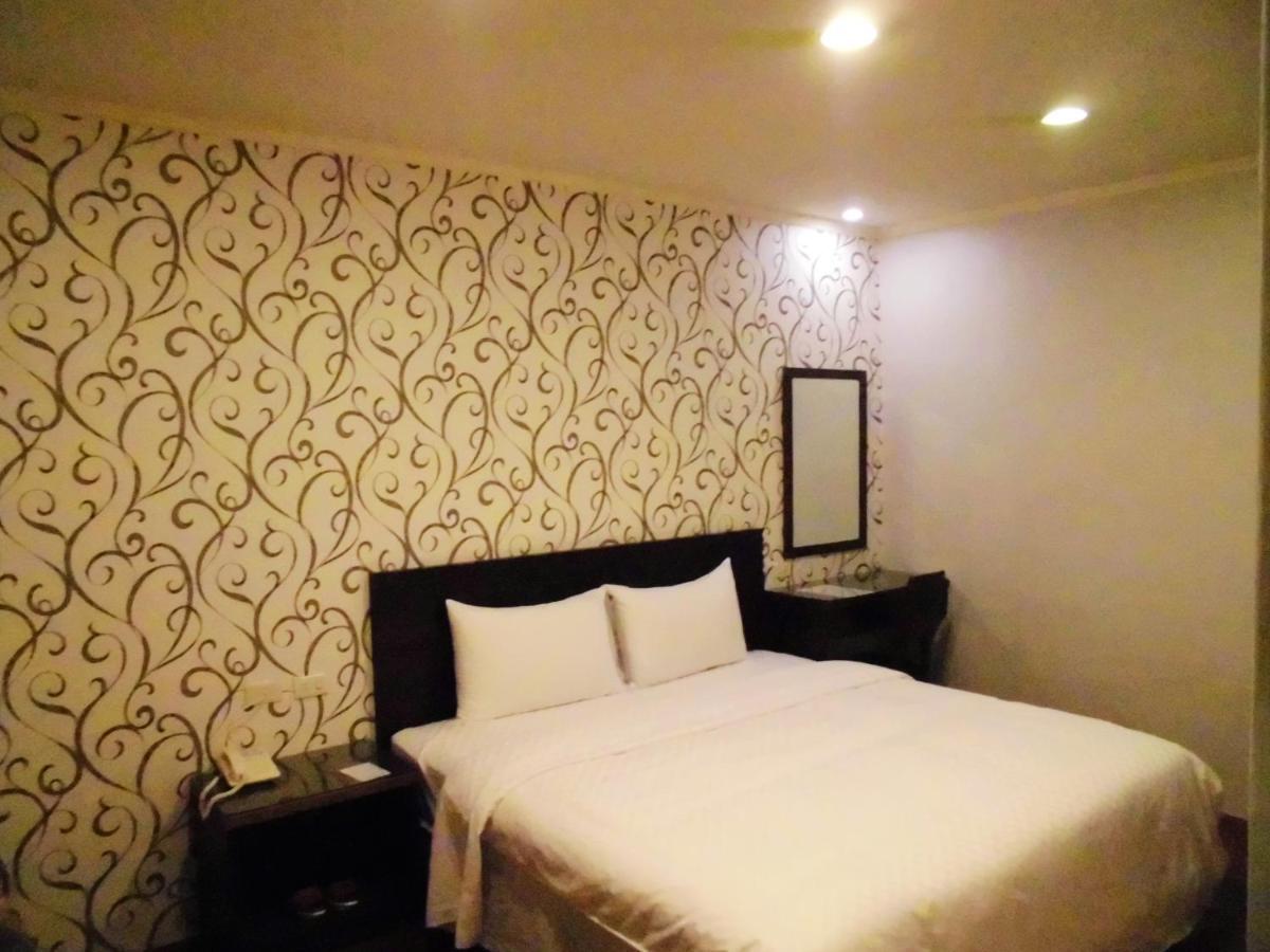 欣悅商務旅店 Hotel โถวเฟิน ภายนอก รูปภาพ